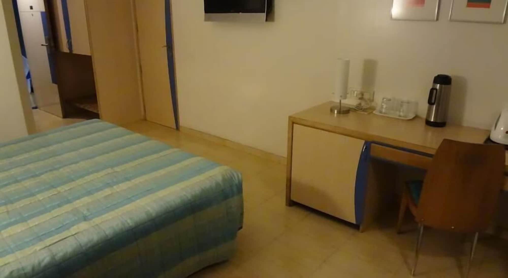Hotel Suncity Residency Mumbai Exterior photo